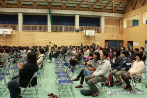 東有田中学校文化祭多くの地区民出席